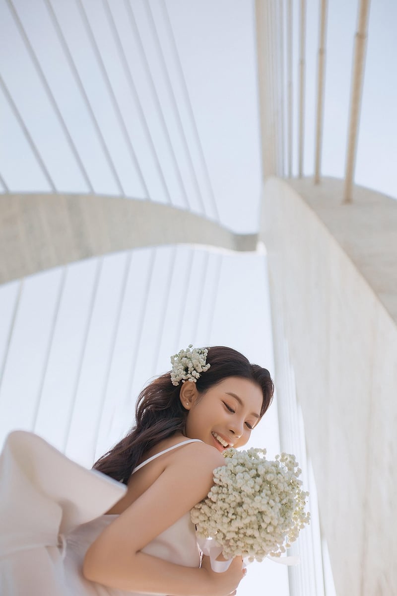 Bride at a Historic Mansion Wedding